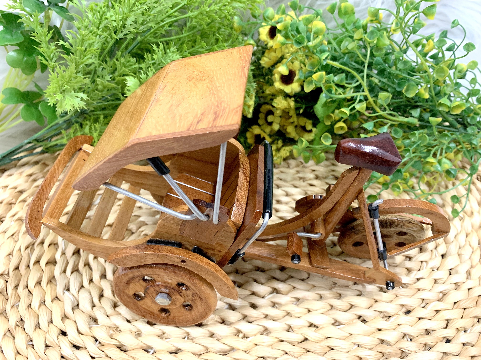 Xích Lô Việt Nam Gỗ Gõ