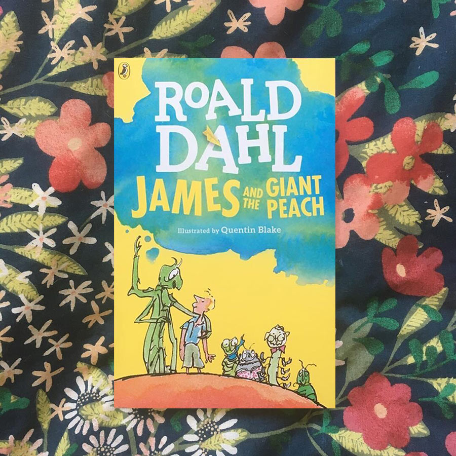 James and the Giant Peach (Roald Dahl, Illustrated by Quentin Blake)