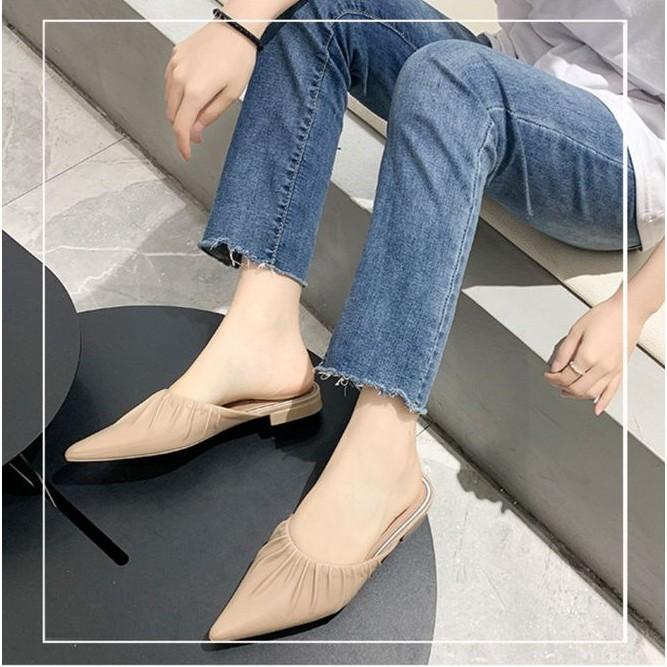 Dép sục mũi nhọn kiểu dáng Hàn Quốc viền nhăn