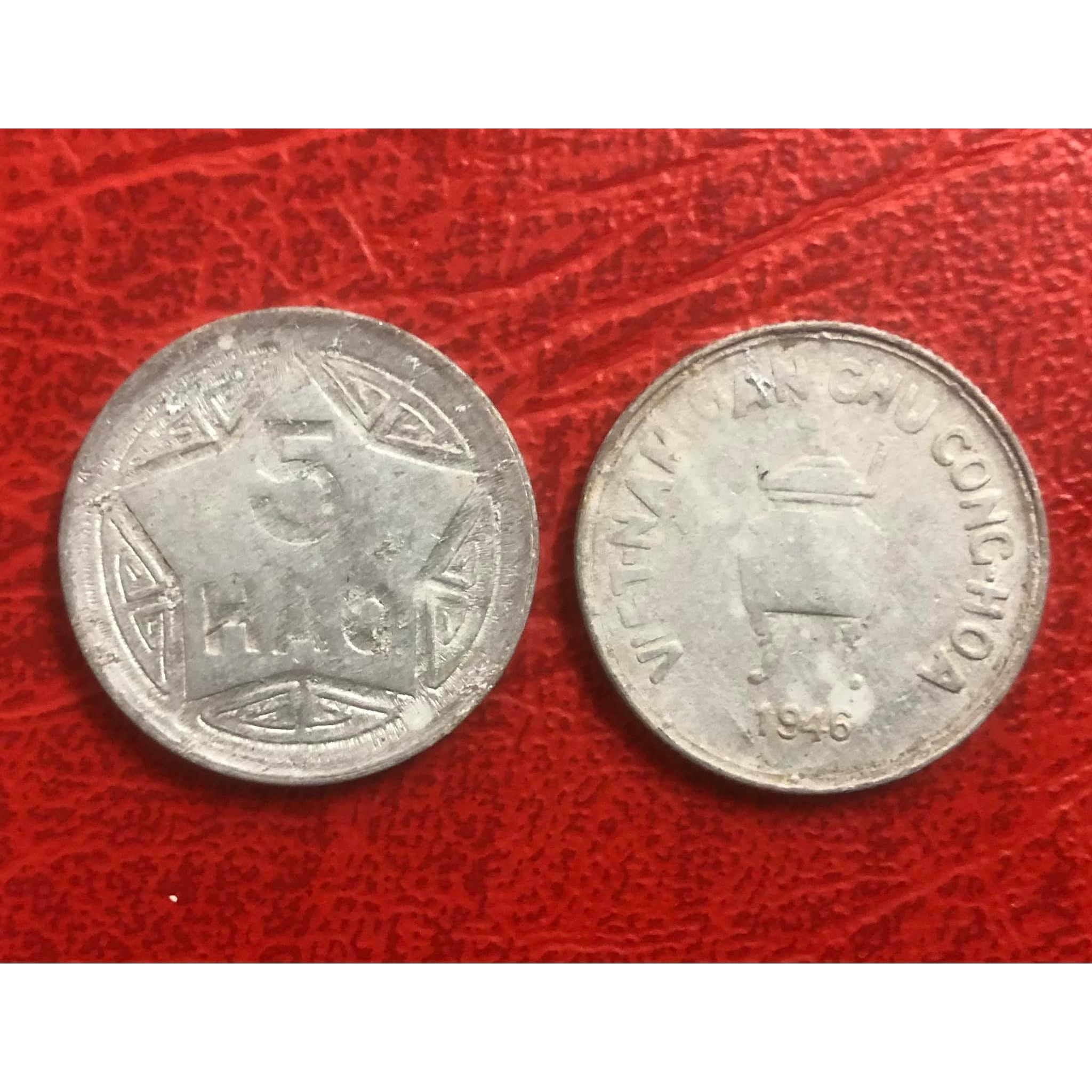 Đồng xu 5 hào, một trong những đồng xu đầu tiên của Việt Nam
