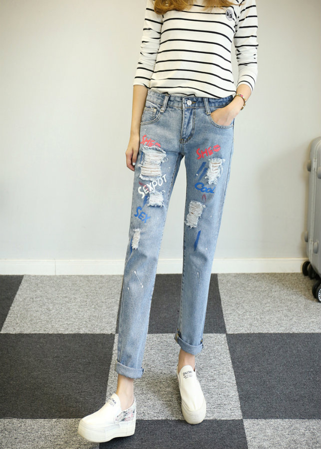 Quần jeans rách vảy mực cool Mã: QD1223