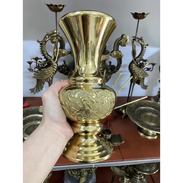 Combo 1lọ hoa cao 25cm +1 bó hoa sen đồng vàng pha đỏ 10 cành