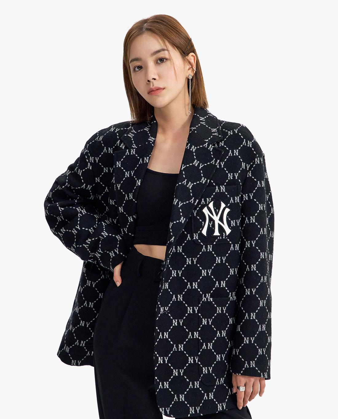MLB - Áo blazer tay dài phối nút cài Dia Monogram All Over 3AJKM0124-50BKS