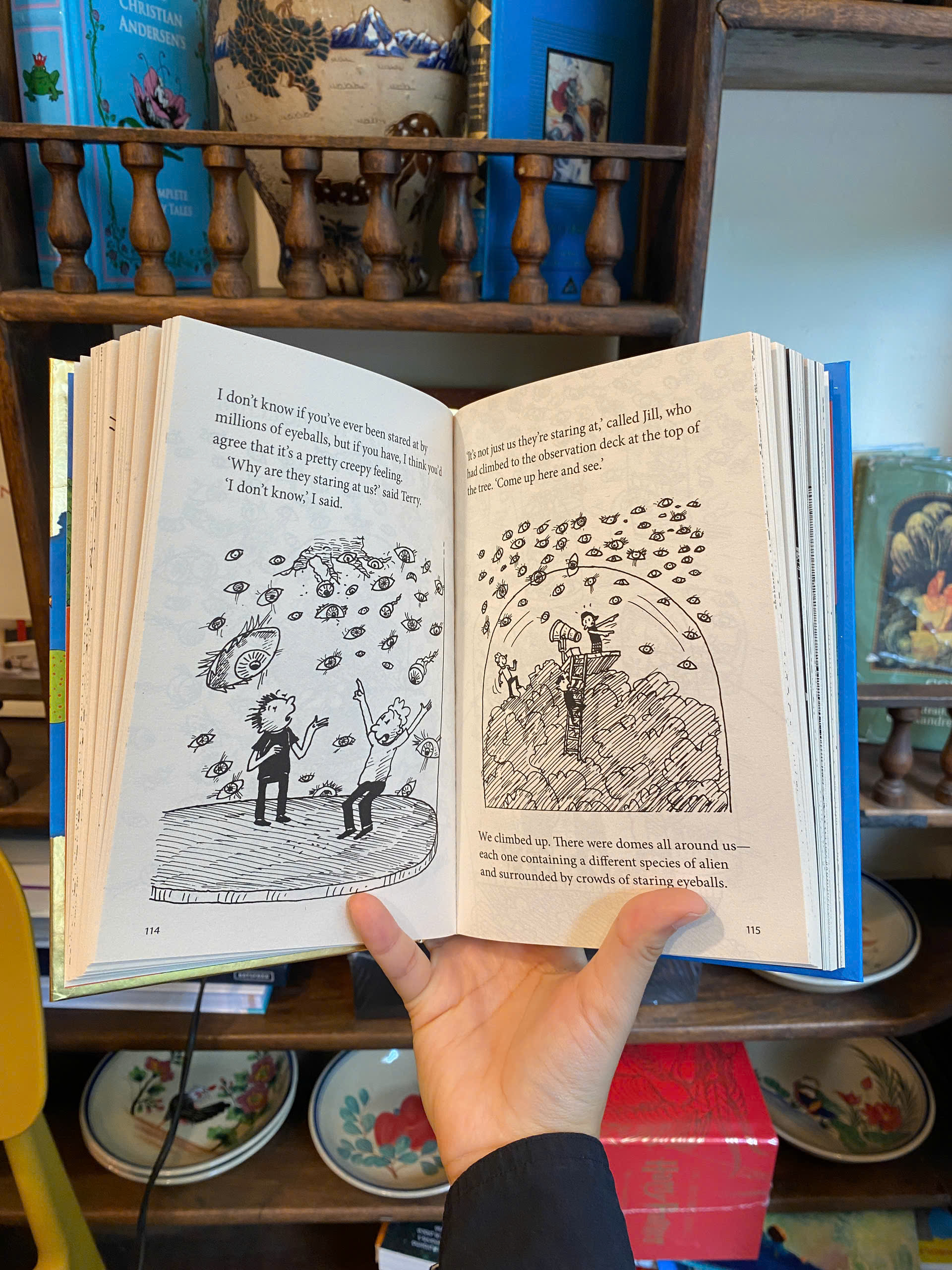 Sách - The 130 Storey Treehouse by Andy Griffiths - Childrens/Fiction book in English - Bìa Cứng