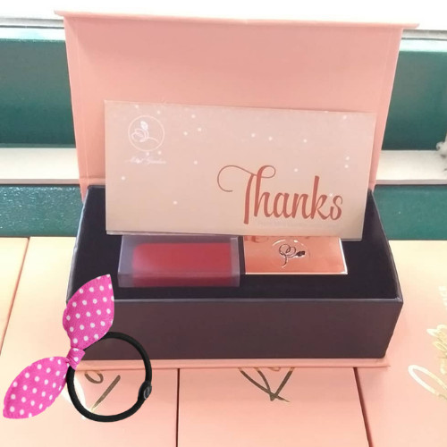 Son Roses Kem Lì Cao Cấp Mini Garden Màu Đỏ San Hô - Roses Matte Lipstick 2019 - Tặng Kèm Cột Tóc Tai Thỏ Màu Ngẫu Nhiên