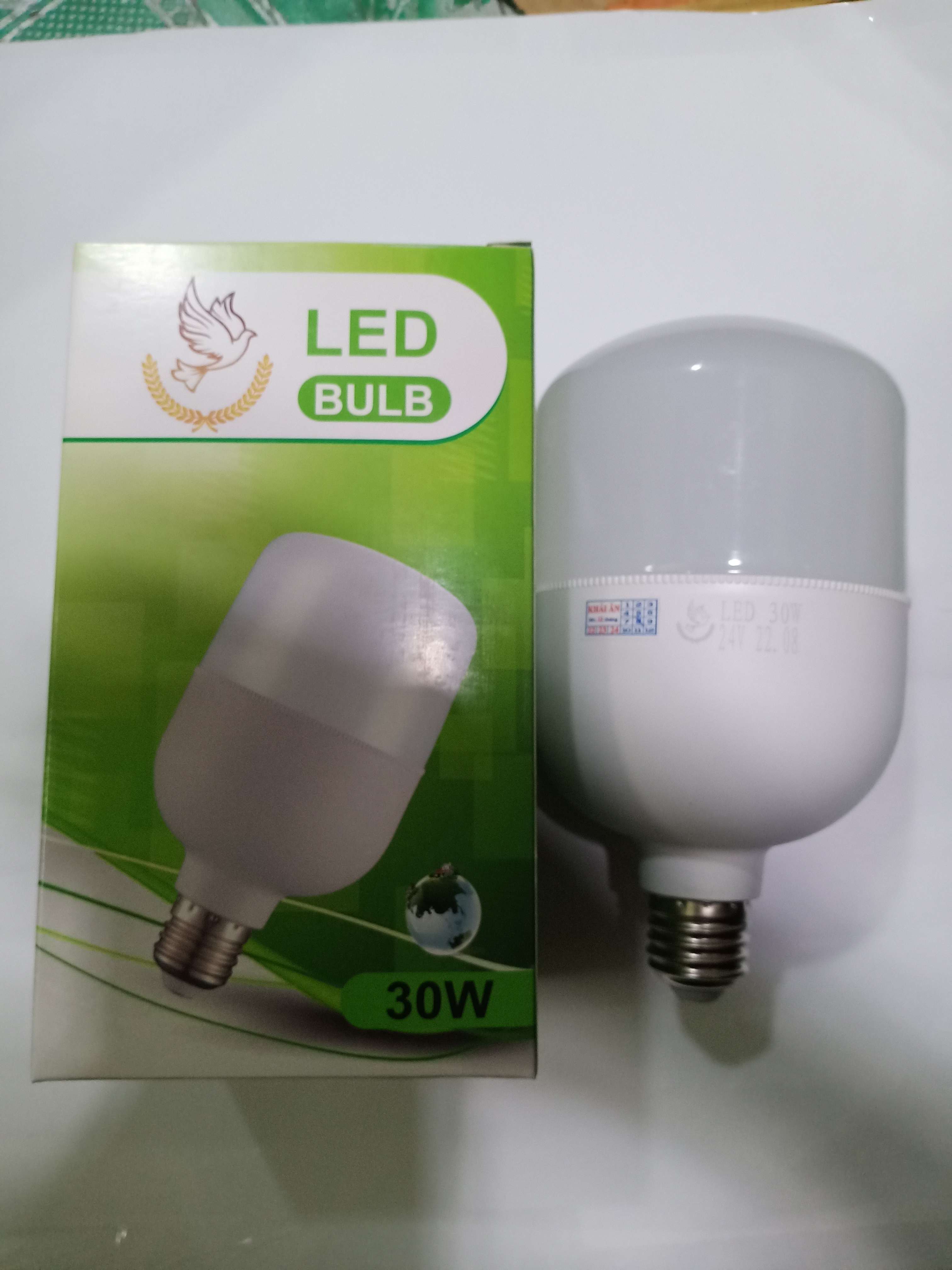 Bóng đèn led 30w loại trơn sáng trắng tản nhiệt nhôm