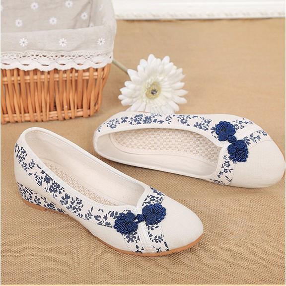 Giày búp bê hoa văn cổ điển nữ tính còn size 37+38+40