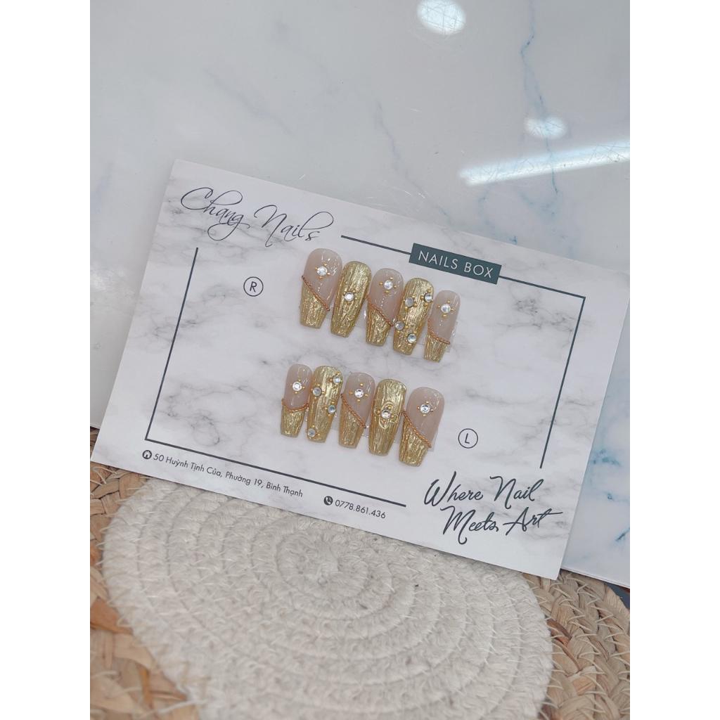 Nail Box thiết kế thủ công ChangNails - Sơn Gold, đính đá cơ bản