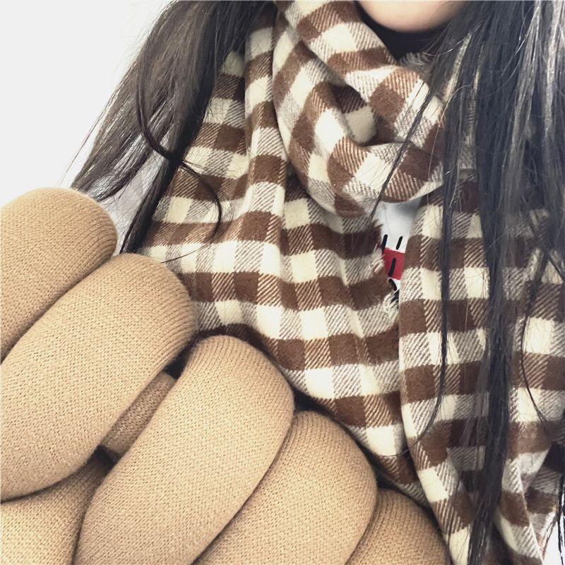 Khăn len quàng cổ hoạ tiết caro xanh