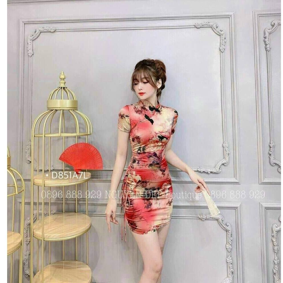 Đầm body cổ tàu hoạ tiết hoa xịn xò