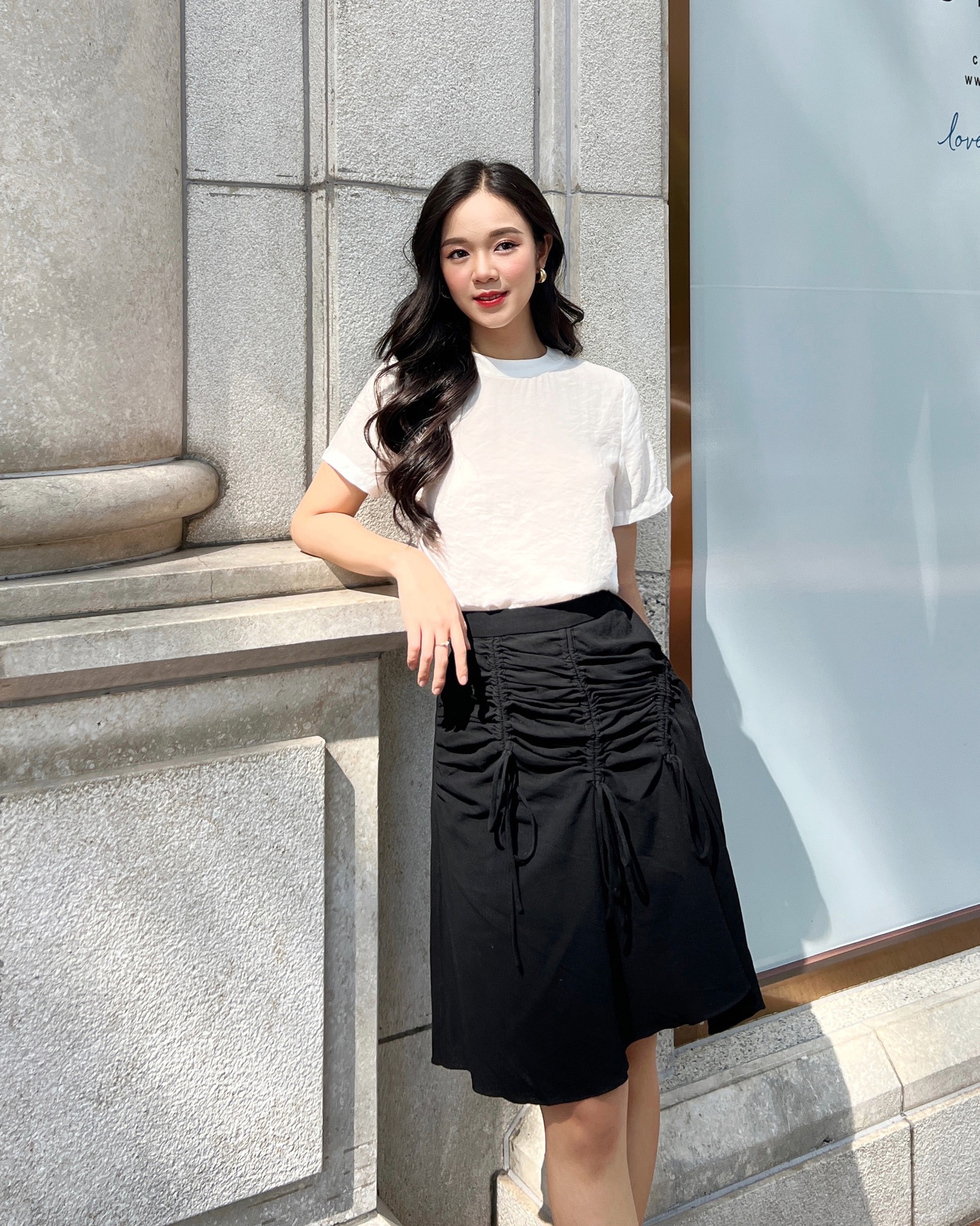 OLV - Áo thun White Basic Tee