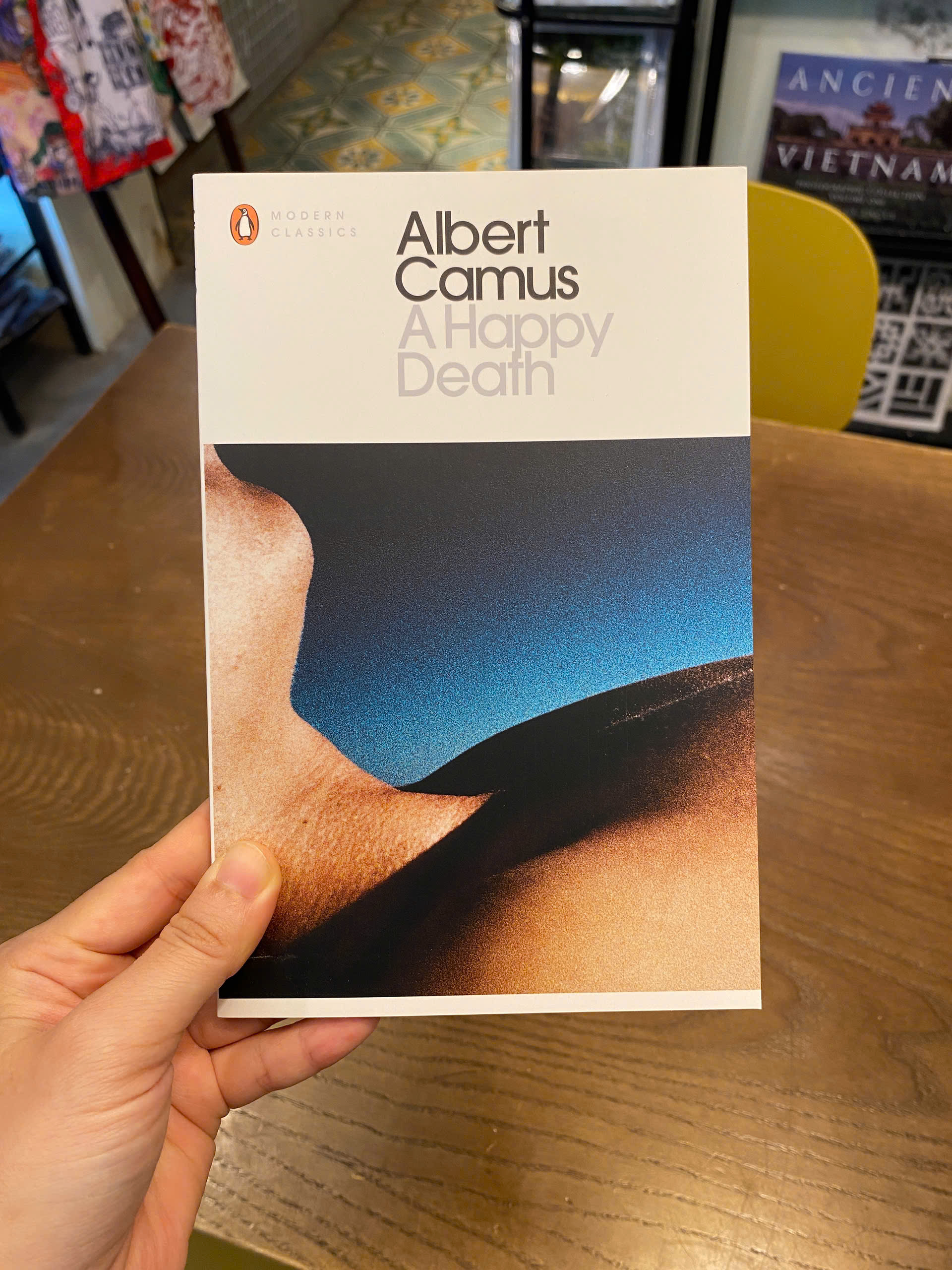 Sách - A Happy Death by Albert Camus | English Classics - Philosophy Fiction | Sách ngoại văn