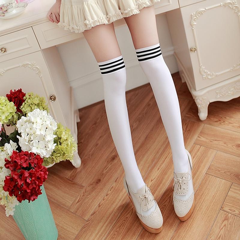 Tất đùi học sinh đen sọc trắng, Vớ hàn quốc phong cách siêu style lolita