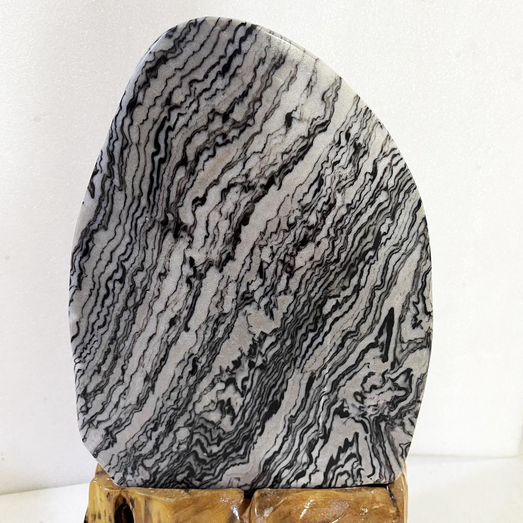 Cây đá phong thủy CHO MỆNH THỦY, KIM, MỘC cao 46 nặng 10 kg VÂN CỰC ĐẸP