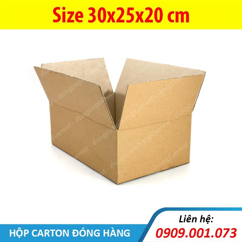 Hộp giấy size 30x25x20 cm, thùng carton gói hàng Everest