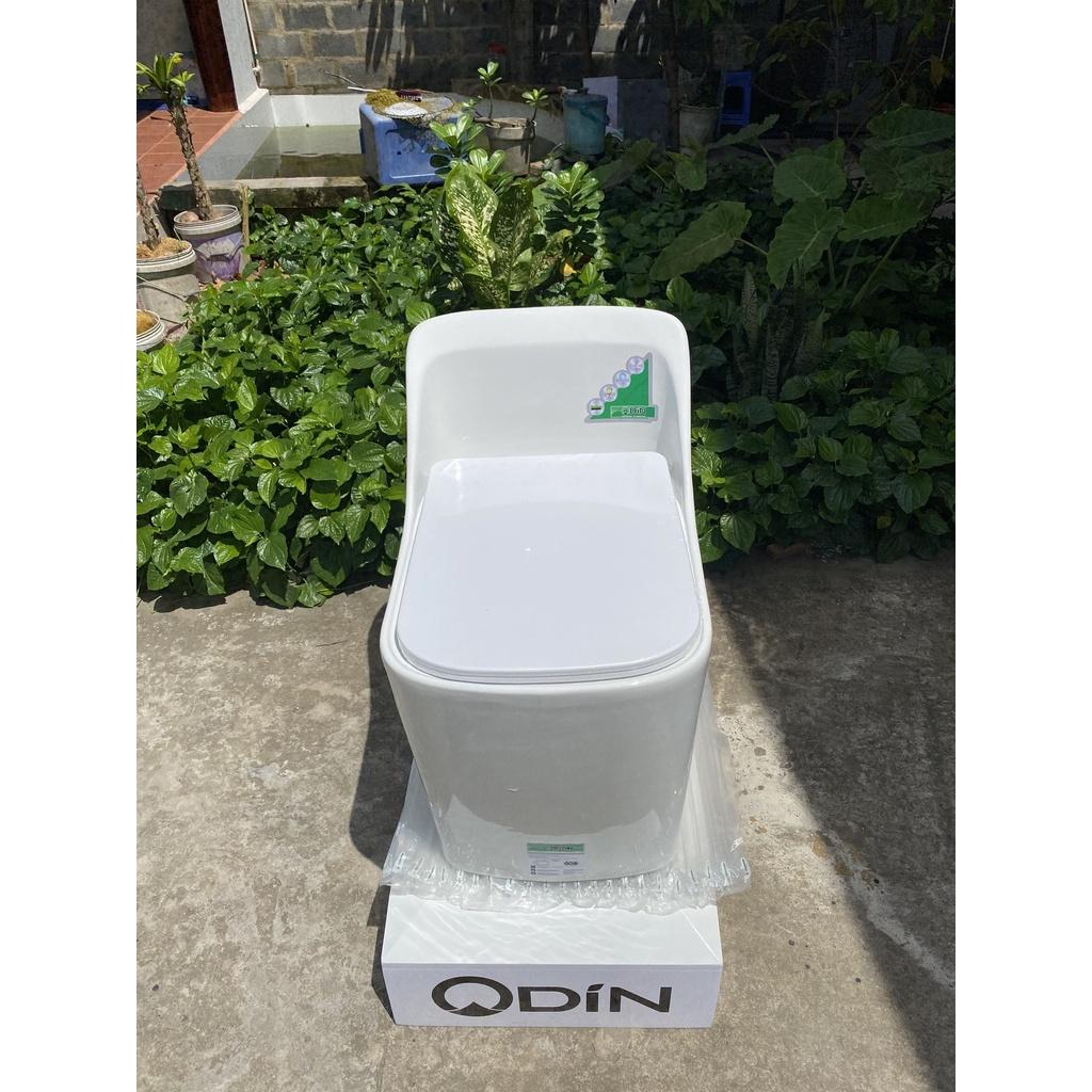 BỒN CẦU LIỀN KHỐI CAO CẤP TRÁI TÁO VUÔNG ODIN 2039C