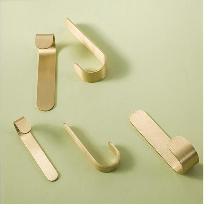 Bộ 5 móc treo quần áo vật dụng dán tường GoldenHome Hook - AsiaMart