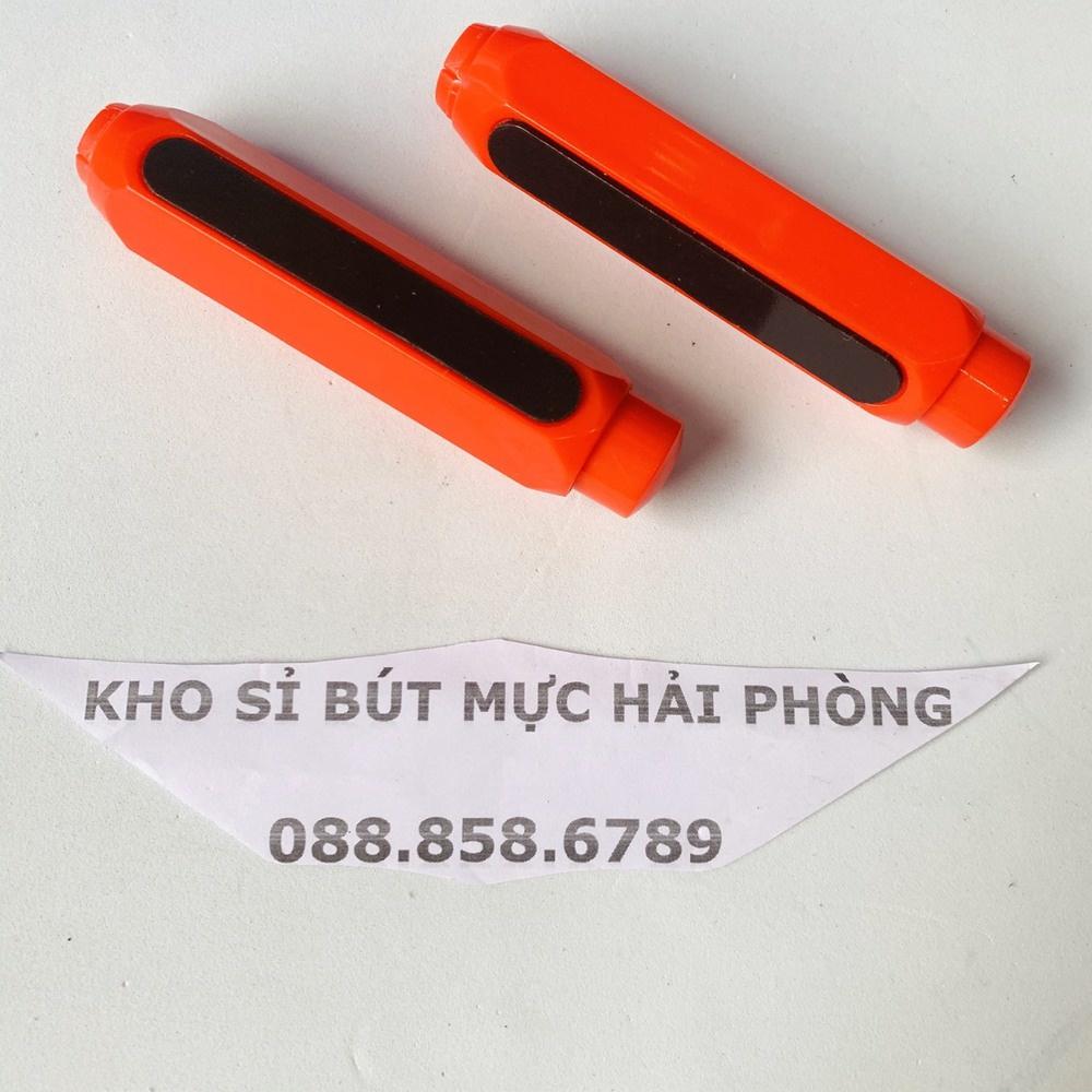 Kẹp phấn viết bảng dụng cụ trợ giảng, giành cho giáo viên và học sinh