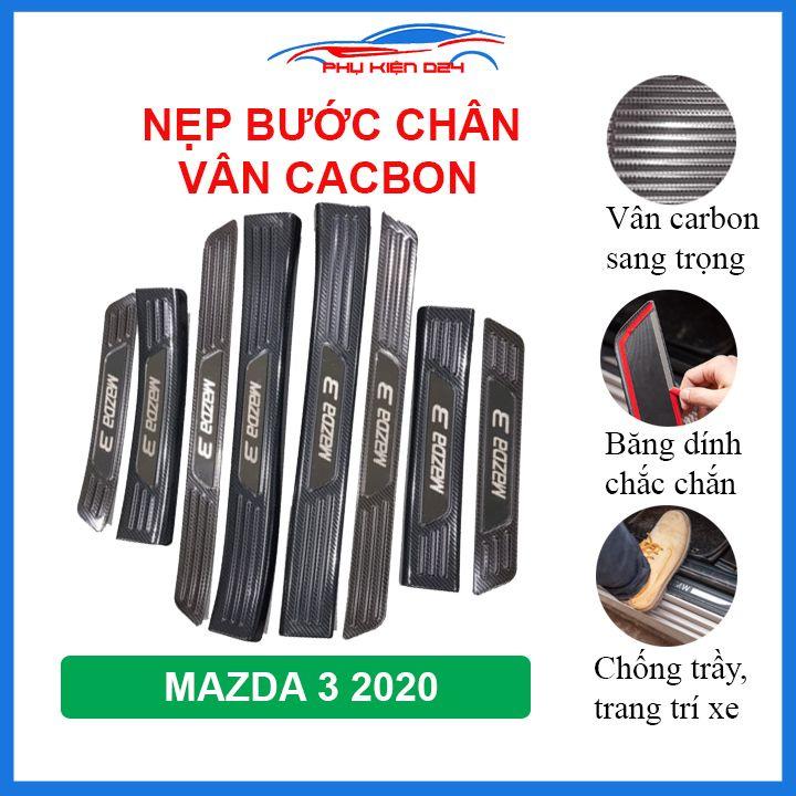 Bộ nẹp bước chân trong ngoài vân Cacbon xe Mazda 3 2020 chống trầy làm đẹp ô tô