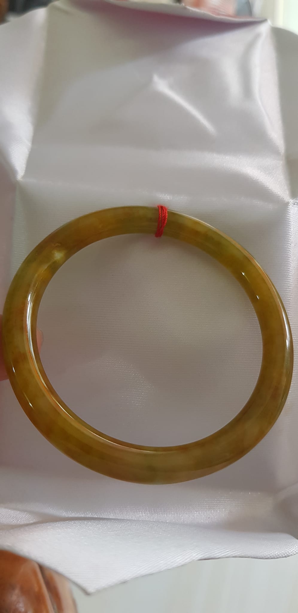 Vòng tay nữ đá Cẩm thạch Vàng Xanh Chanh nhẹ nhàng mới bóng đẹp lạ Ni 53mm x cọng 7mm Nữ 50kg - 55kg đeo món quà ý nghĩa dành cho các chị em ạ