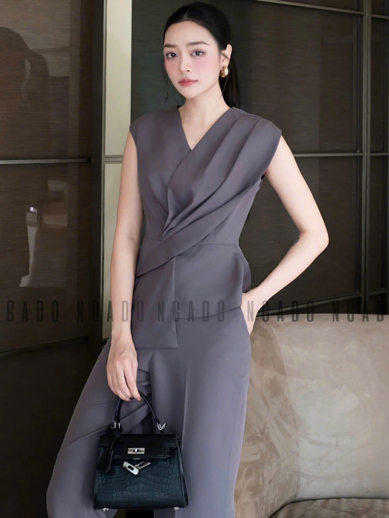 Set áo quần xám vạt xếp NGADO , set áo quần Nữ , set công sở