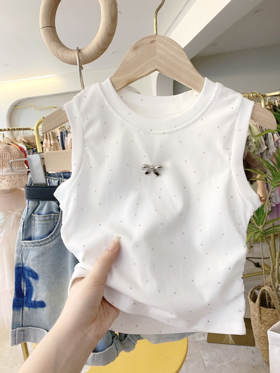Áo sát nách bé gái sành điệu 1-8 tuổi đính đá và nơ vải cotton co giãn thấm hút mồ hôi kiểu dáng thời trang