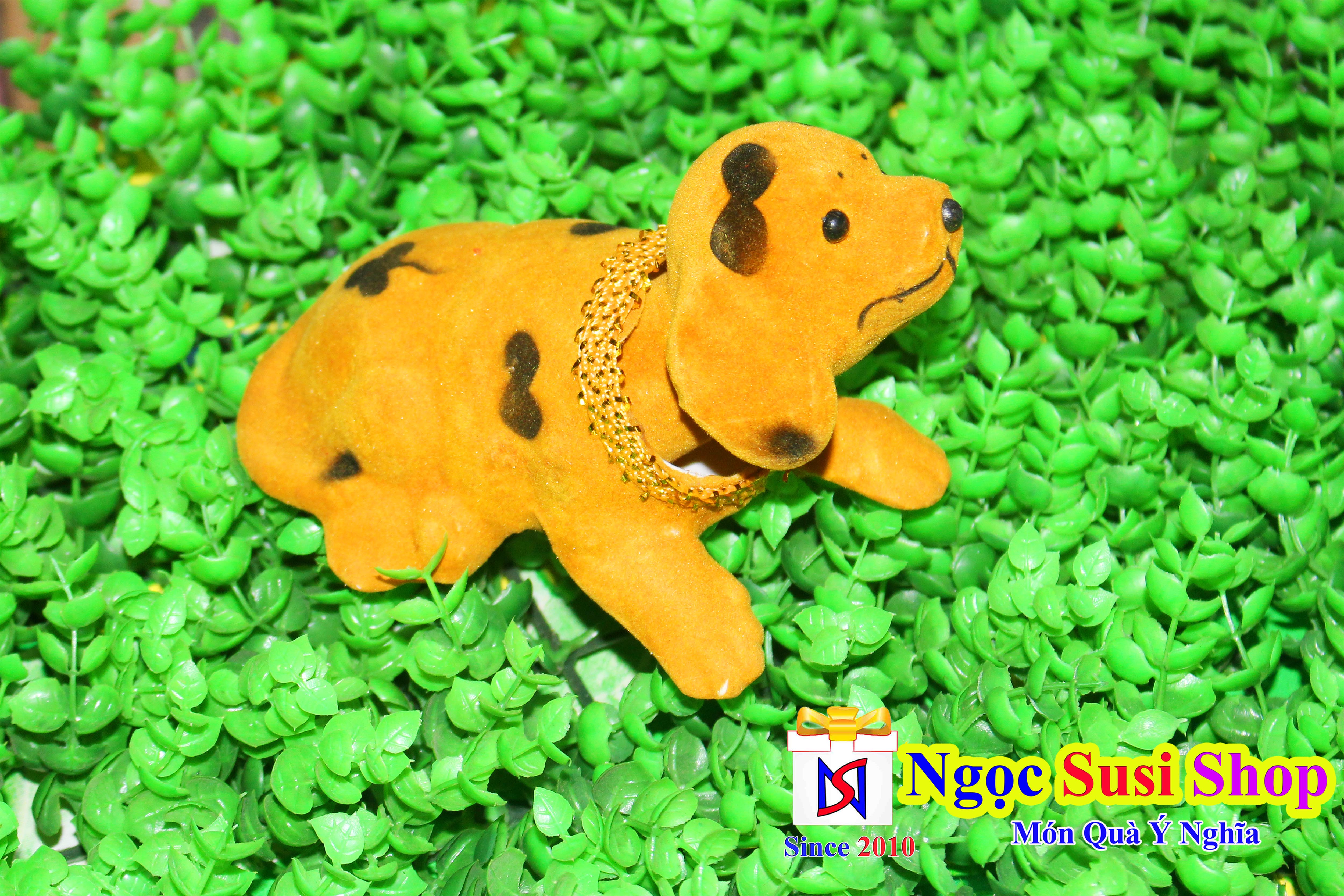 CON CHÓ ĐỂ XE Ô TÔ XE HƠI TRANG TRÍ TAPLO Ô TÔ - CHÓ LẮC LƯ ĐỂ Ô TÔ