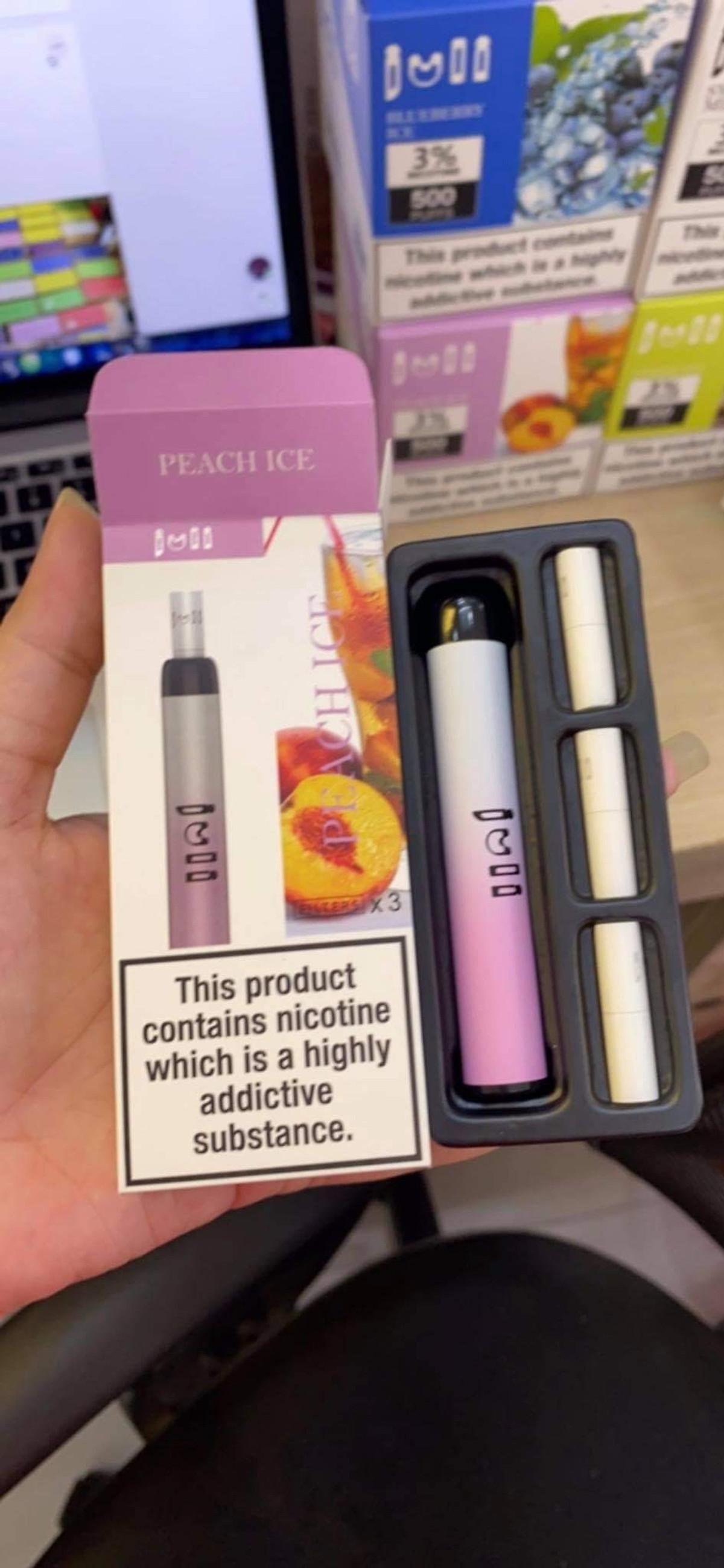 thuốc 1 ra khói ba điện 1 tử 1 lá 1 mùi vaper eb