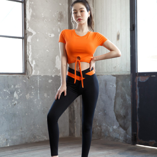 Bộ Quần Áo Tập Yoga Gym Nữ Cao Cấp, Form Chuẩn Tôn Dáng, Áo Croptop Có Mút - LUX62