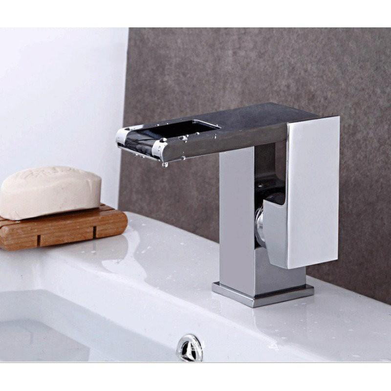 Vòi lavabo Led đổi màu theo nhiệt độ hàng inox cao cấp Home and Garden