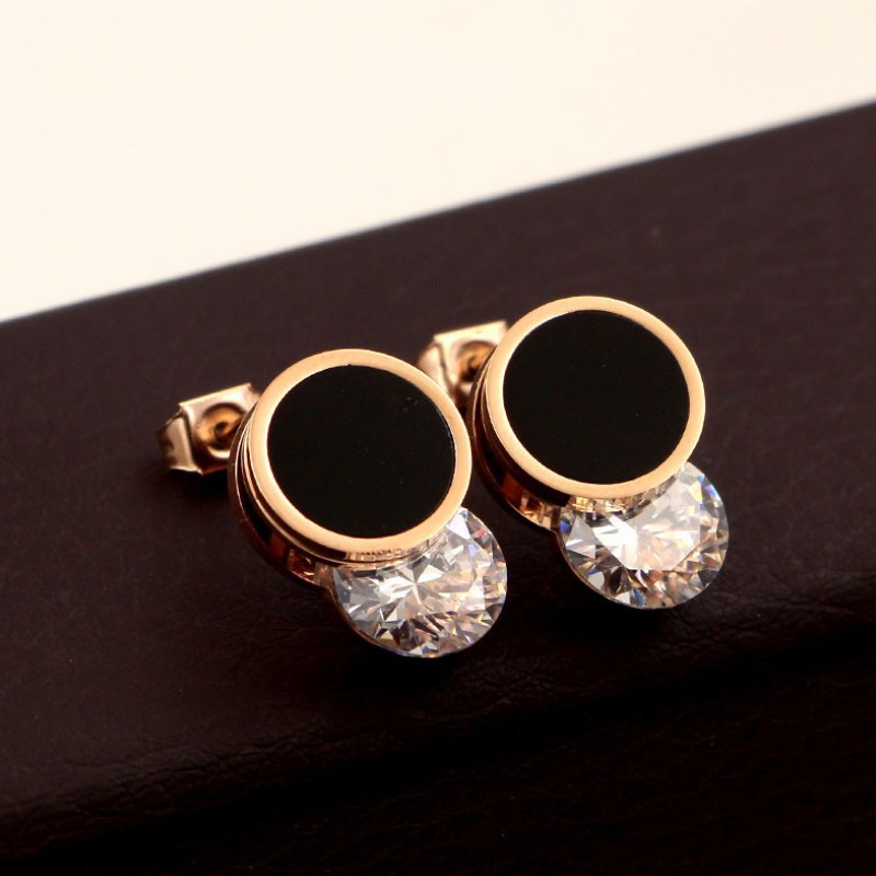 Bông Tai Hình Tròn Kẹp Đá Titan Ko Đen TT 3150