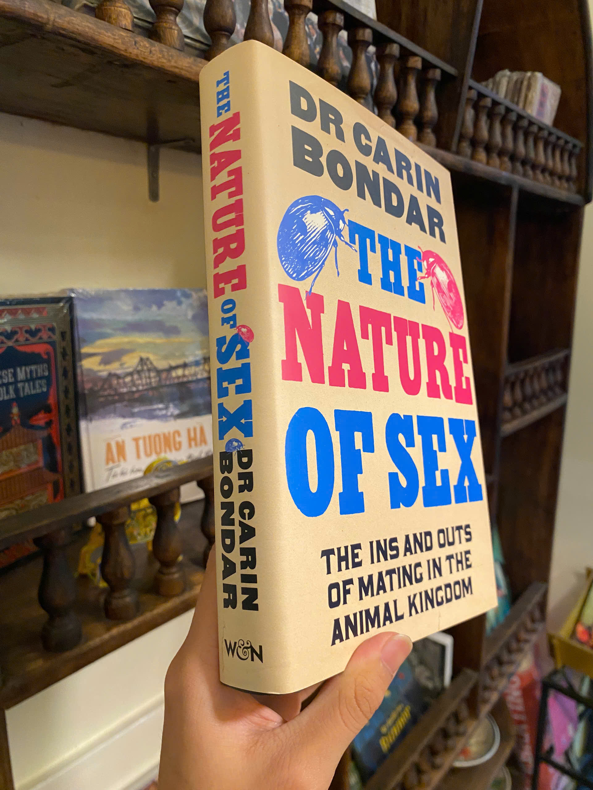 Sách - The Nature of Sex: The Ins and Outs of Mating in the Animal Kingdom by Dr Carin Bondar