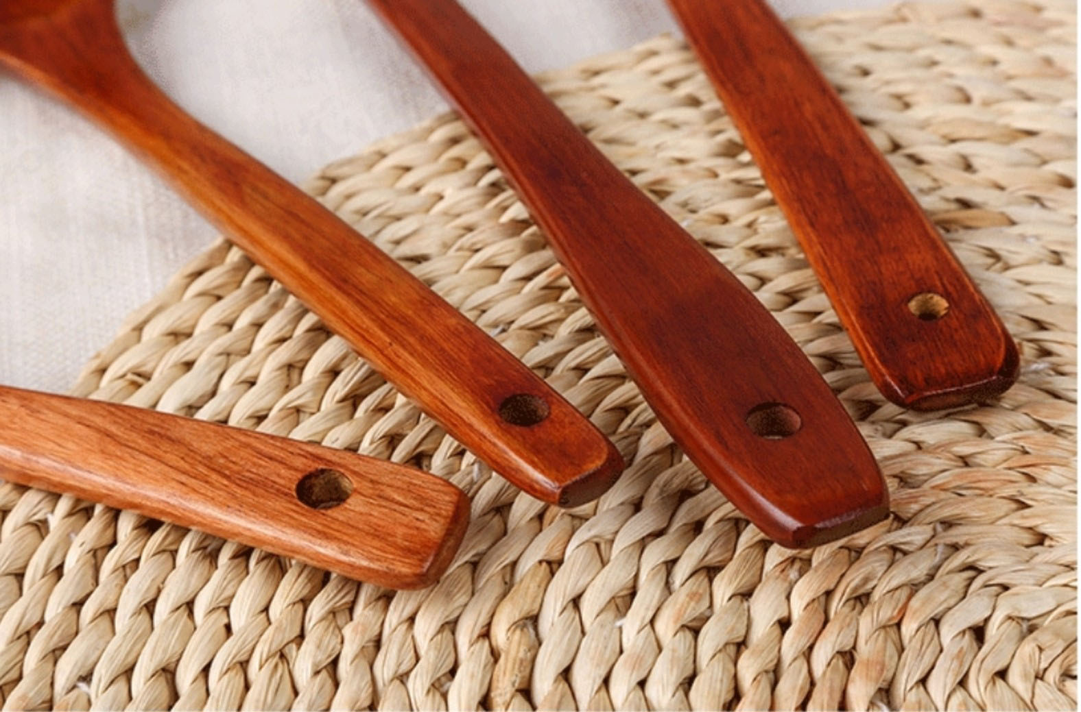 Dụng cụ nhà bếp - combo 3 món bằng gỗ tự nhiên/ vá sạn gỗ/ thìa gỗ tự nhiên mã CB.DCNB3
