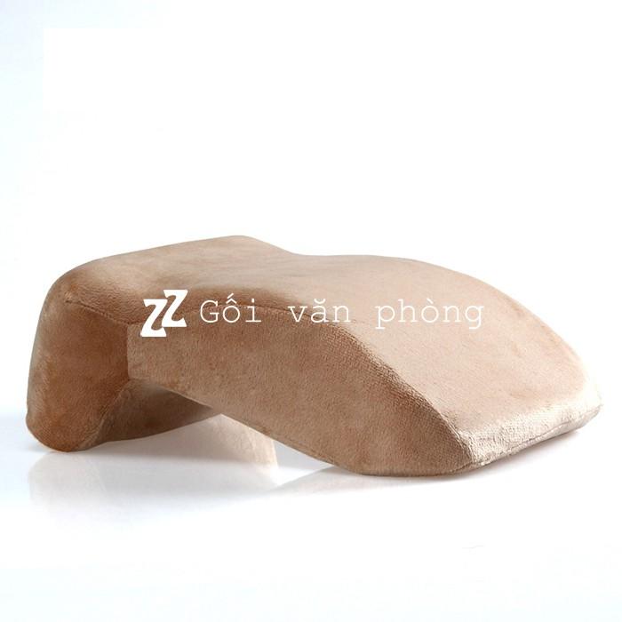 Gối ngủ trưa văn phòng ngồi trên bàn cao su non đa năng