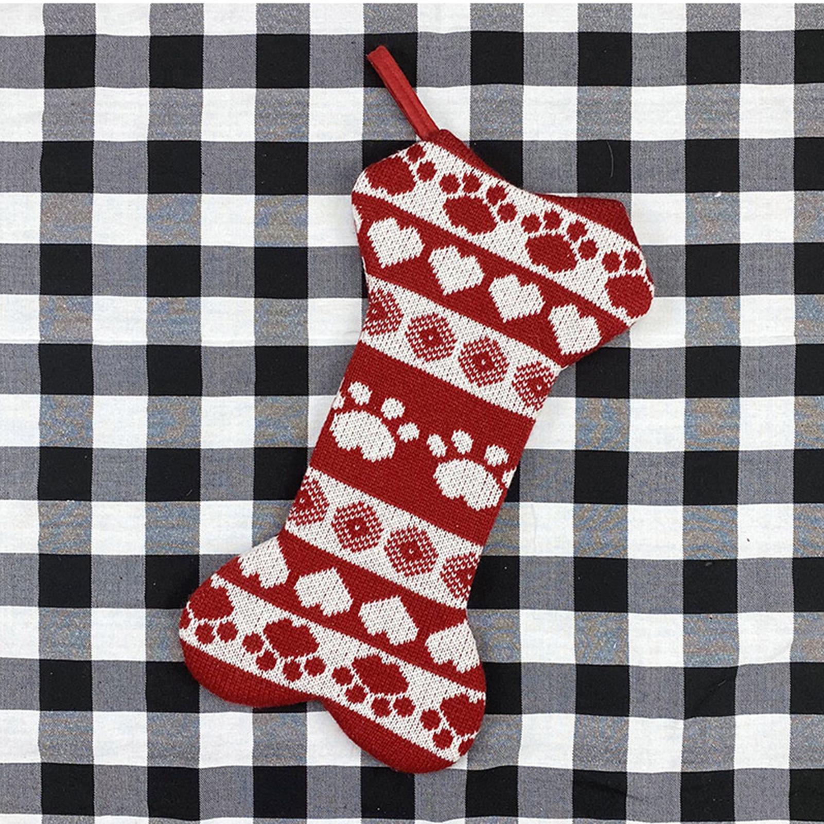 2 cái vớ Giáng sinh hình dạng cái xương