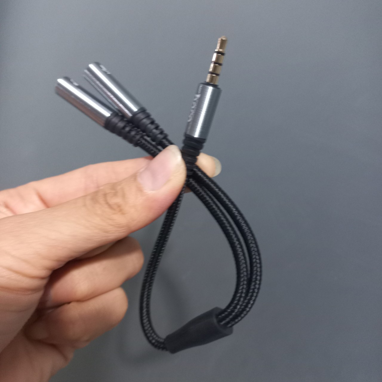 Cáp gộp 2 chân tai nghe chia chân tai nghe 3.5mm Mic + audio hoco UPA21 2in1 _ Hàng chính hãng