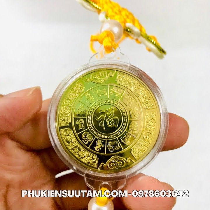 Dây Treo Xu 12 Con Giáp Tuổi Tuất, kích thước: 33cmx4.5cm, màu vàng - SP005852