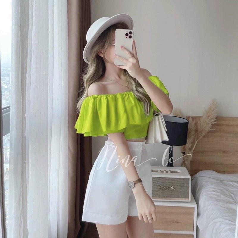 TBL Set áo xanh bơ trễ vai bèo lai kèm quần đùi short trắng tiểu thư mẫu Nina Lê