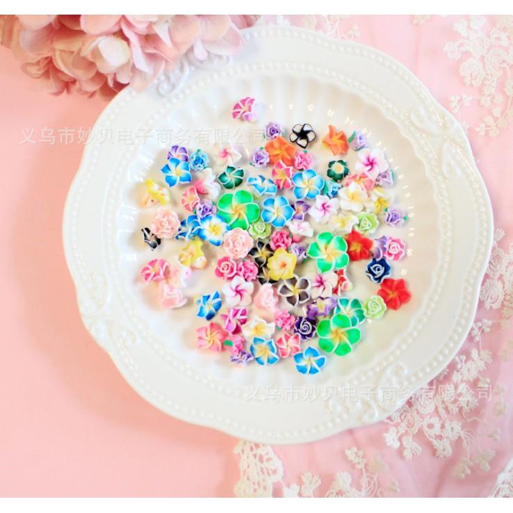 Chuyên Charm * Charm 50 hoa sứ lẫn màu và nhiều size lớn nhỏ cho các bạn trang trí dây buộc tóc, ốp điện thoại, DIY