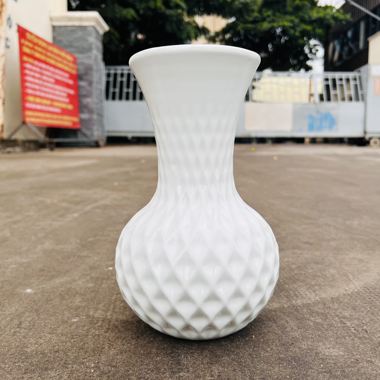 Bình bông sứ trắng Bát Tràng cắm hoa cao cấp 4 kiểu