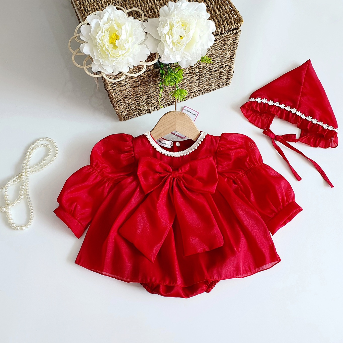 Body Váy Hoạ Tiết Quả Cherry Đỏ Chất Muslin Cao Cấp Cho Bé Gái 3 Đến 12kg