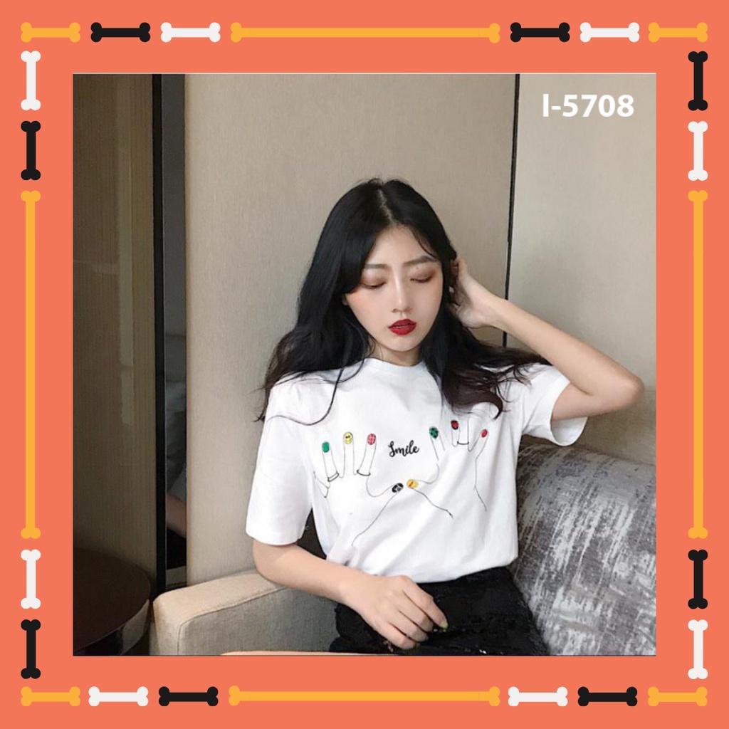 Áo Thun Nữ Màu Trắng Hình 2 Bàn Tay Lạ Mắt