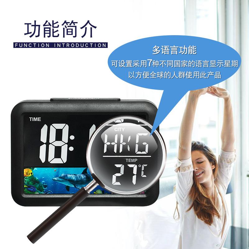 Khuyến mại mới màn hình màu thú vị đồng hồ báo thức đồng hồ điện tử trẻ em LCD đồng hồ điện tử đầu giường đồng hồ báo thức sáng tạo có thể được tùy chỉnh 7002WJ