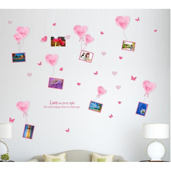 Decal trang trí trái tim và bong bóng