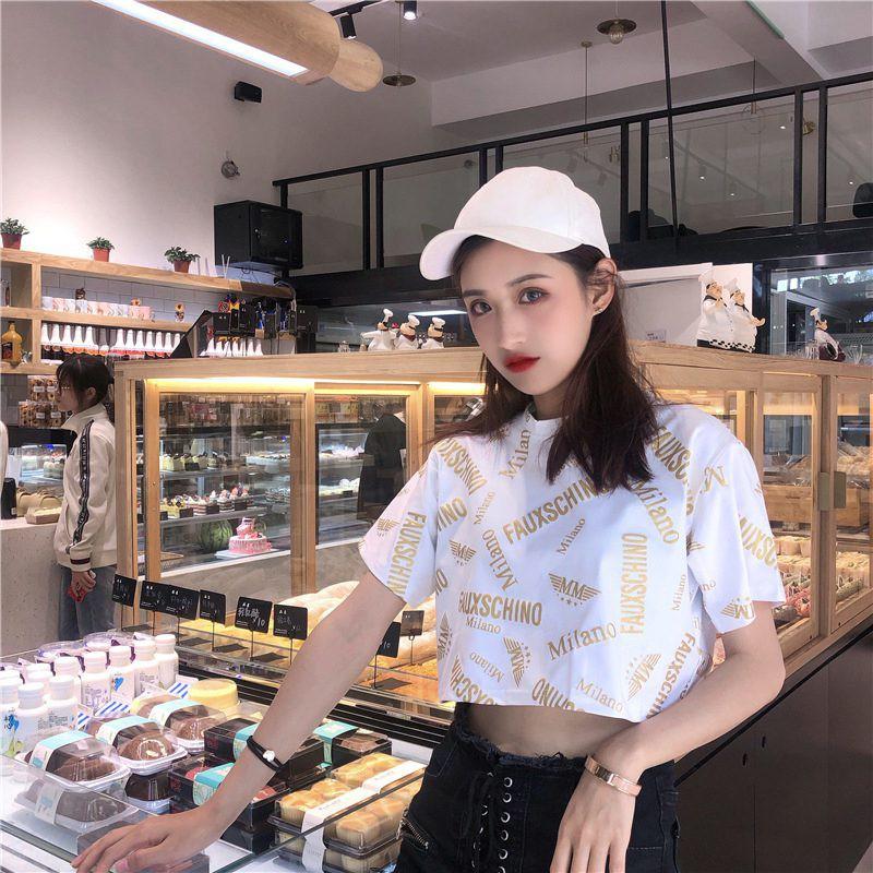 Áo thun nữ cổ tròn ngắn tay in chữ