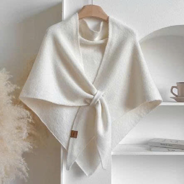 [KoSuyTu] Khăn Choàng Dệt Kim Tam Giác Giả Cashmere - Luồn Vạt Tiện Lợi - Sang Trọng Quý Phái Với Tông Ấm