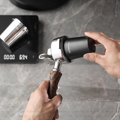 Ly dosing cup inox hứng đựng cà phê cho máy xay EK43 và espresso Cafede Kona