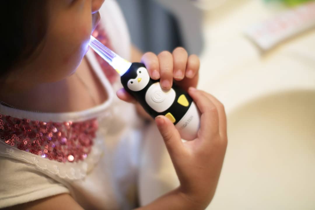 Bàn chải đánh răng điện MegaTen Kids Sonic