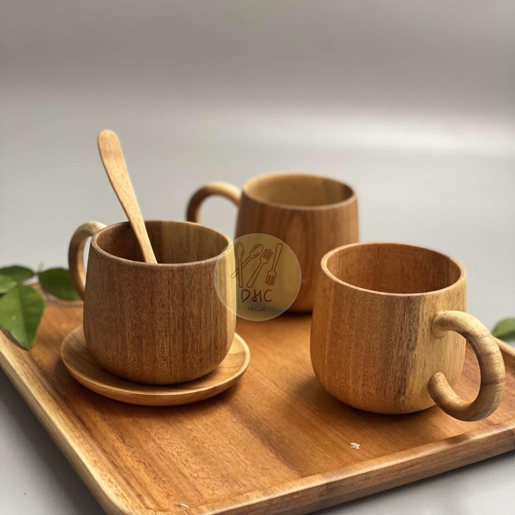 Cốc gỗ Keo có quai tiện dụng, sang trọng, đẹp mắt