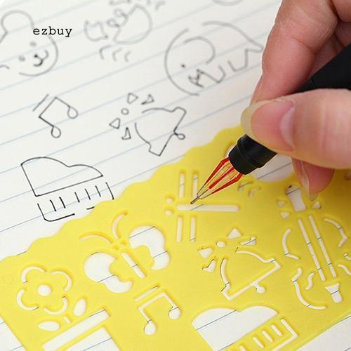 Bộ 4 khuôn vẽ hình dễ thương dành cho bé